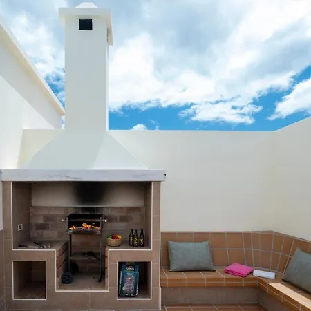 Olivina, With Heated Pool